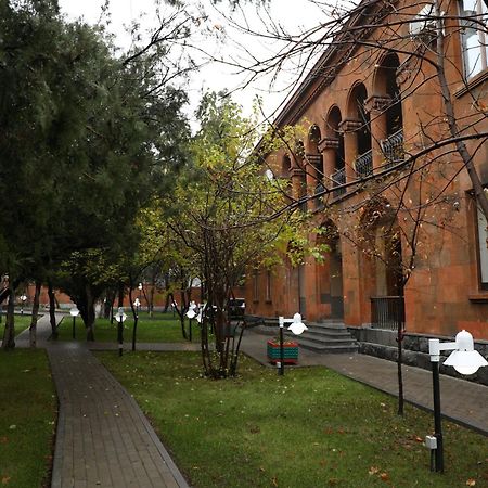 Annabella Boutique Hotel Ereván Exterior foto