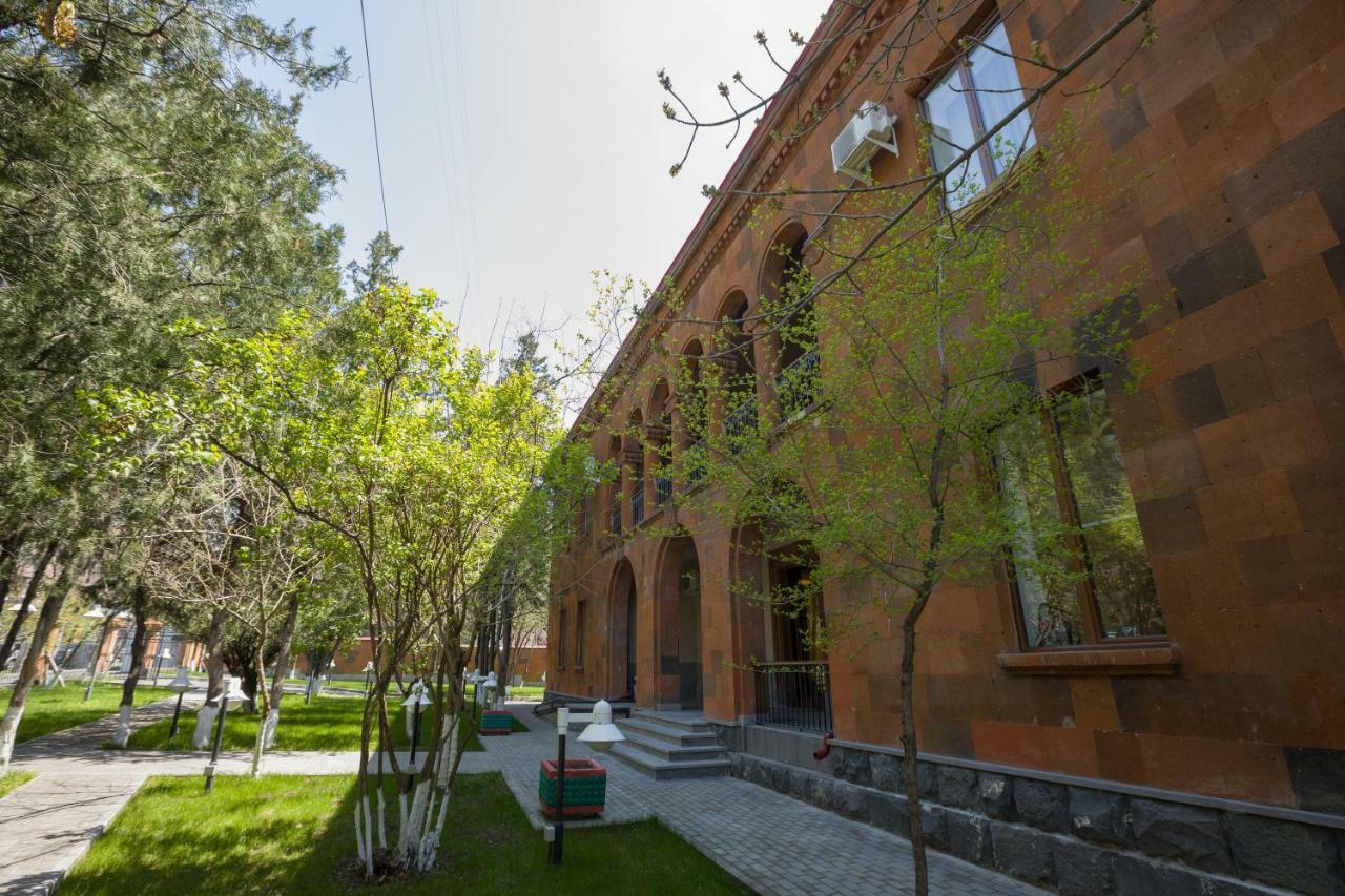 Annabella Boutique Hotel Ereván Exterior foto